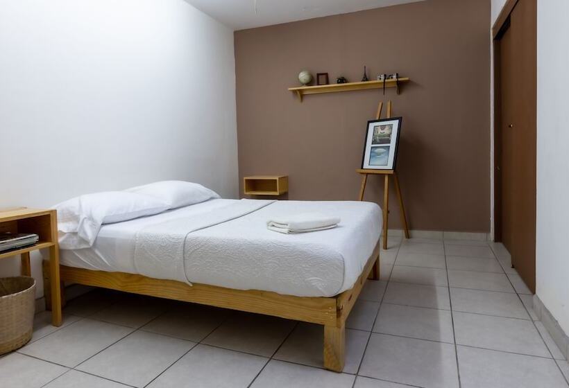 بنسيون Casa Matia