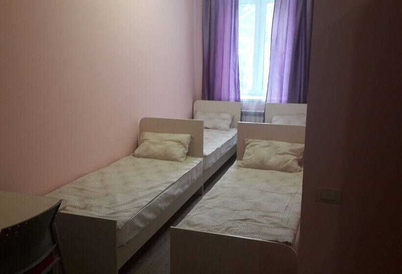 پانسیون Gostevoj Dom Domashnij