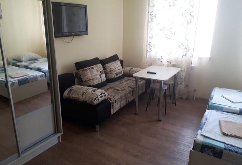 펜션 Gostevoj Dom Domashnij