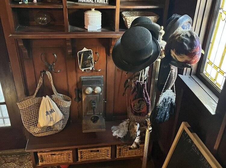 بنسيون Harbinson House