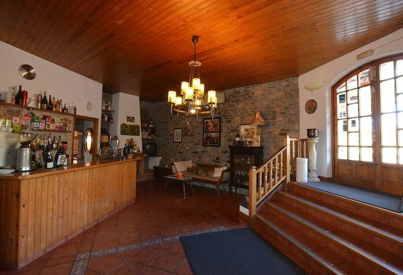 펜션 Hostal Can Nofre