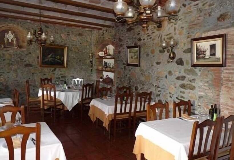 펜션 Hostal Can Nofre