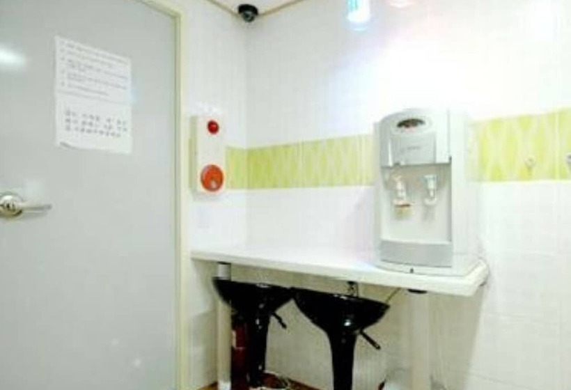 ペンション Isak Minitel