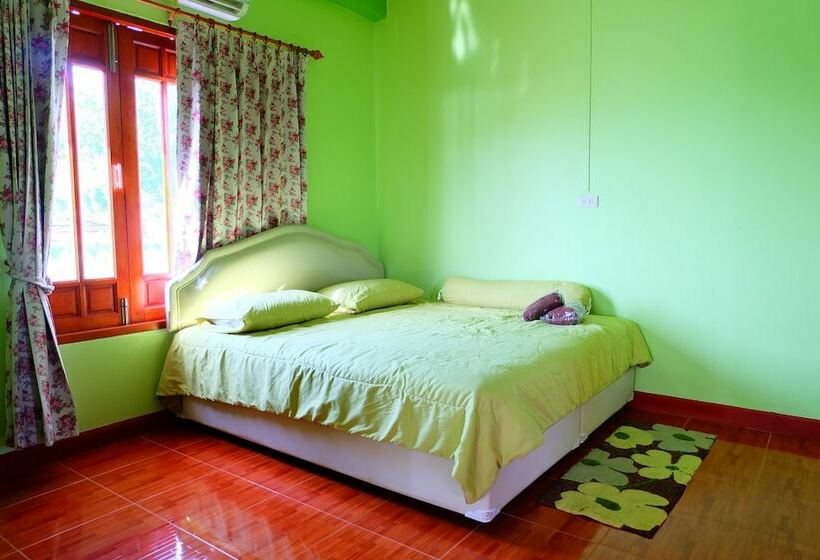 펜션 Khuntim Homestay Koh Rat