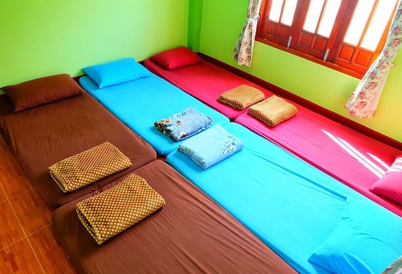 펜션 Khuntim Homestay Koh Rat