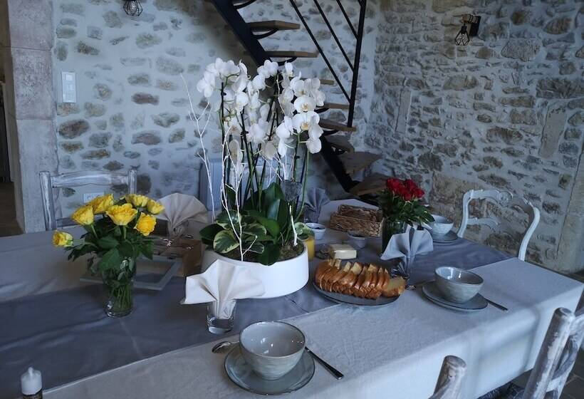 膳宿费 La Petite Plaine