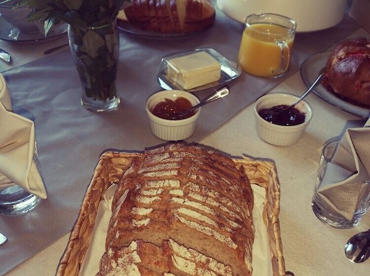 膳宿费 La Petite Plaine