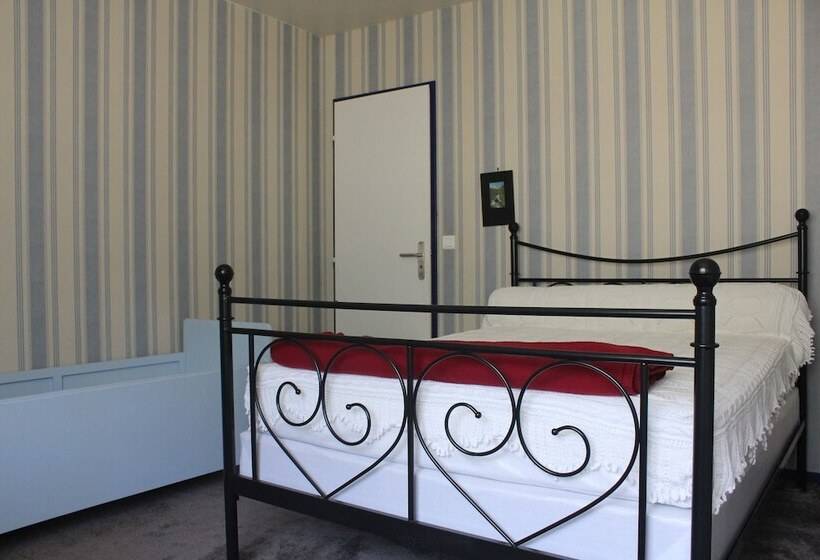 פנסיון La Villa Du Bac