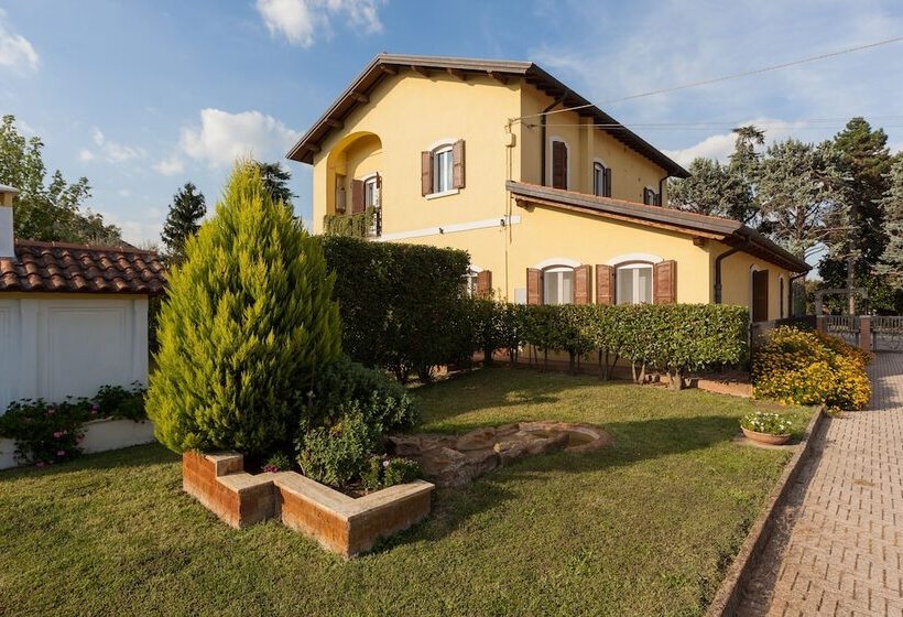 Пансион Nina Guest House