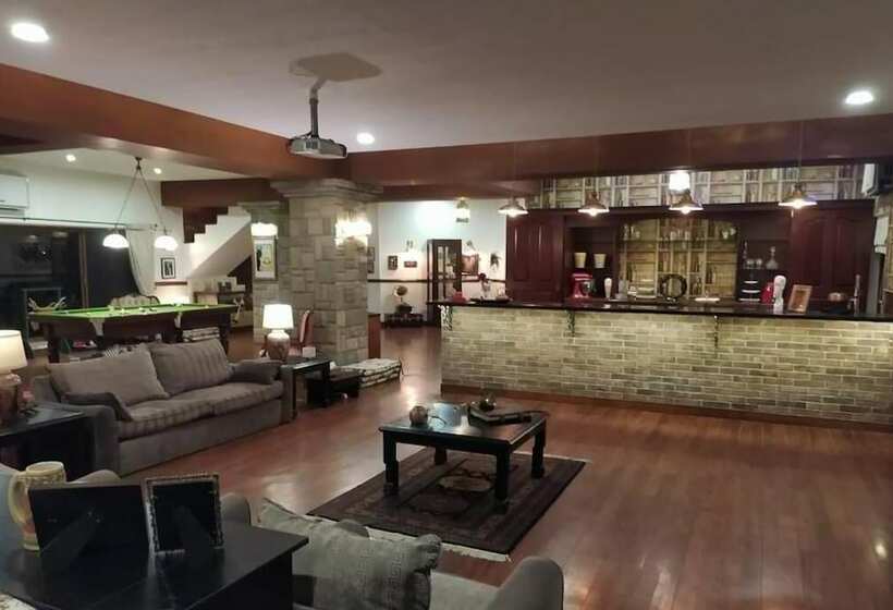 Pension Nirvanica Chamber