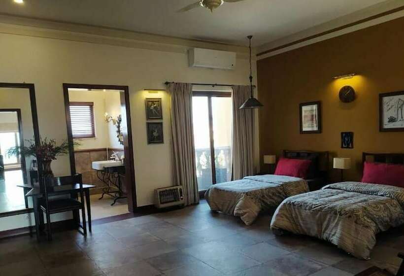 Pension Nirvanica Chamber