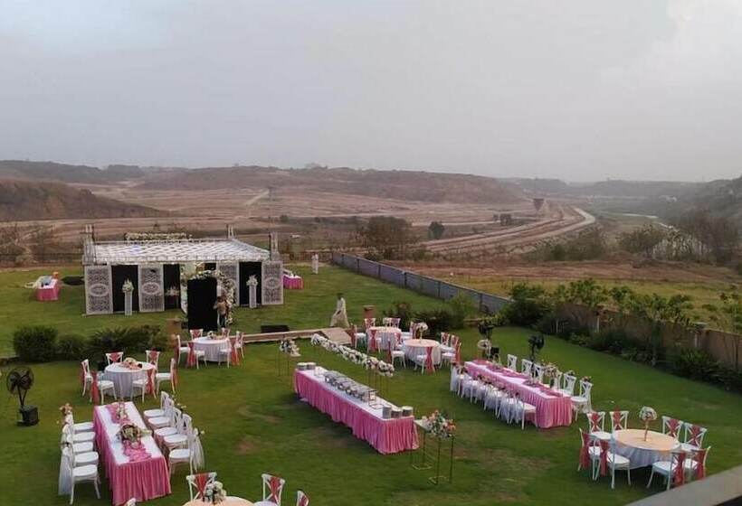 Pension Nirvanica Chamber