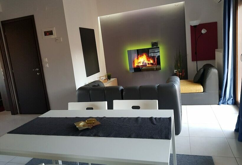 פנסיון Olympus House