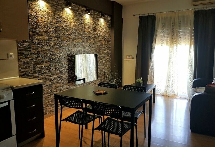 פנסיון Olympus House