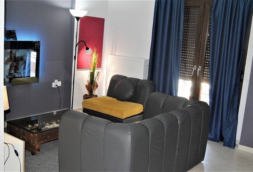 פנסיון Olympus House