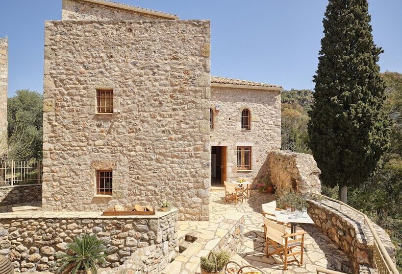 膳宿费 Petreas Tower