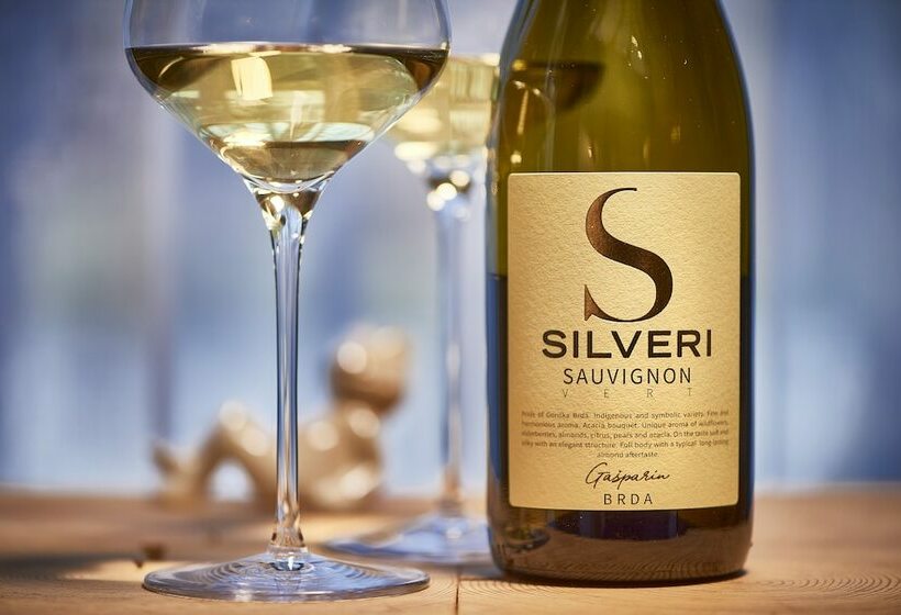 پانسیون Pikol Lake Village Premium Glamping