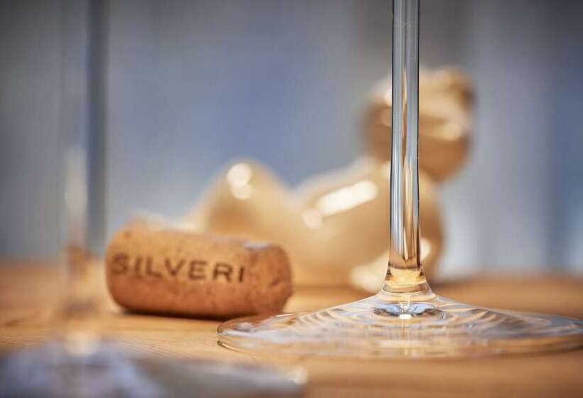 پانسیون Pikol Lake Village Premium Glamping