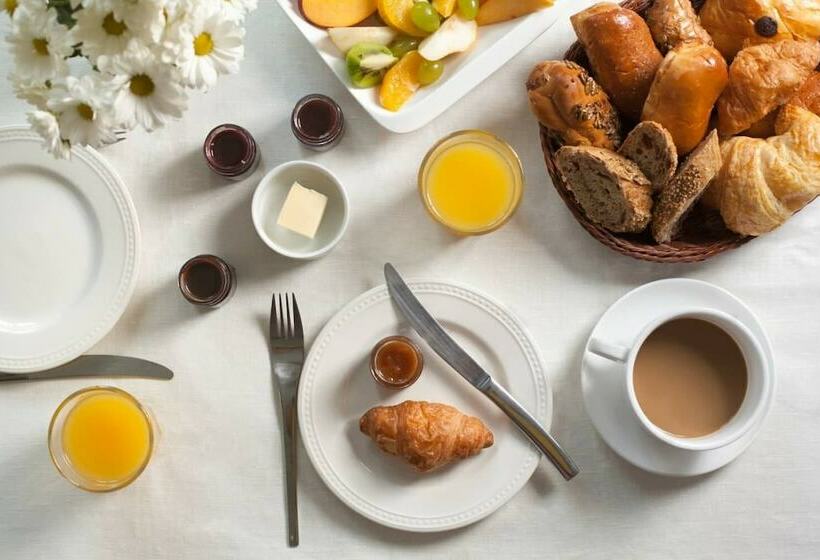 膳宿费 Woodard House