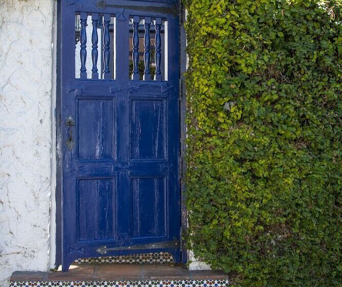 膳宿费 Young Mansion