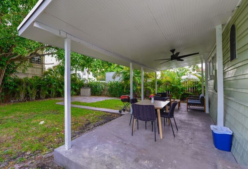 إقامة Amazing Bahamian Home At Design District