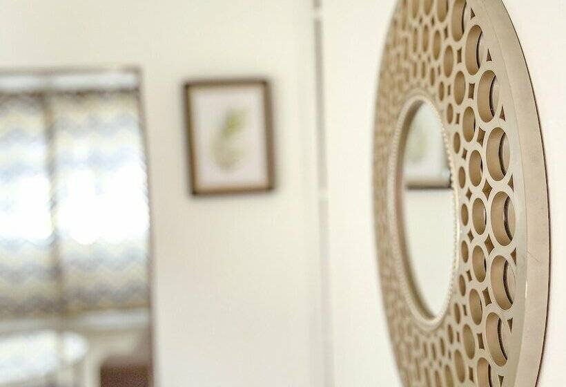 레지던스 Stunning 3 Bed House In London With Free Parking
