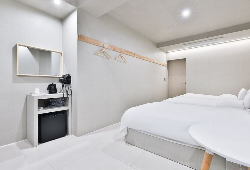 Shire Hotel Busan Station