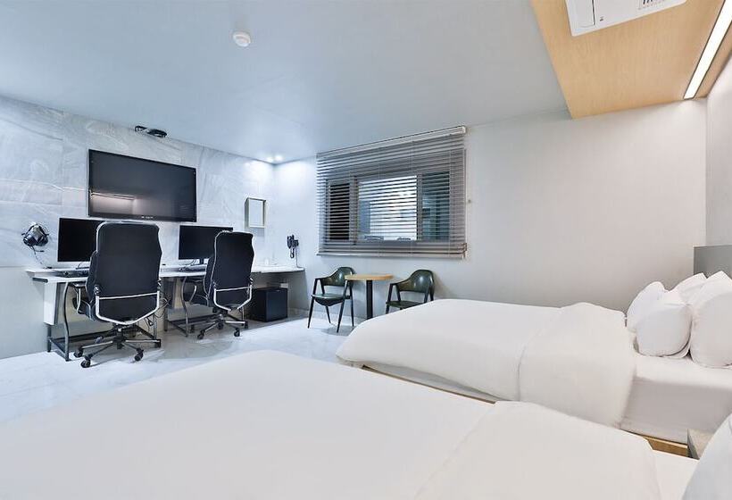 Shire Hotel Busan Station