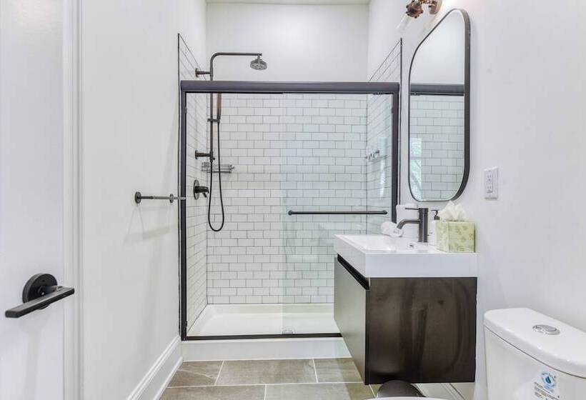 Sosuite At French Quarters   Rittenhouse Square