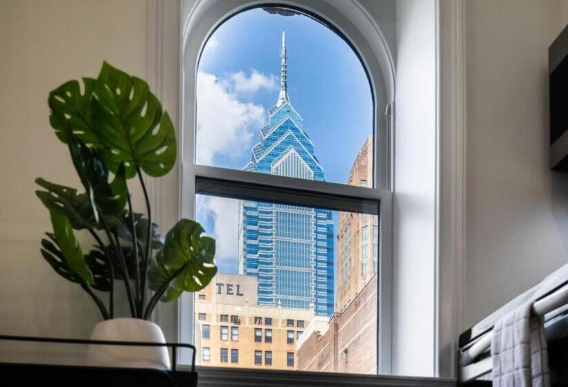 Sosuite At French Quarters   Rittenhouse Square