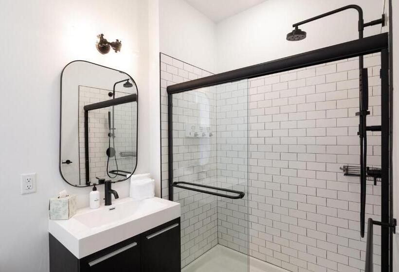 Sosuite At French Quarters   Rittenhouse Square