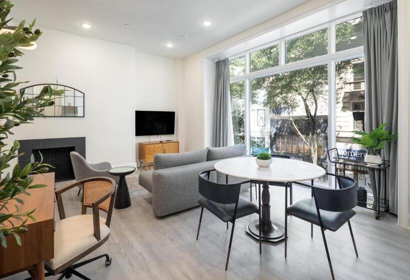 Sosuite At French Quarters   Rittenhouse Square