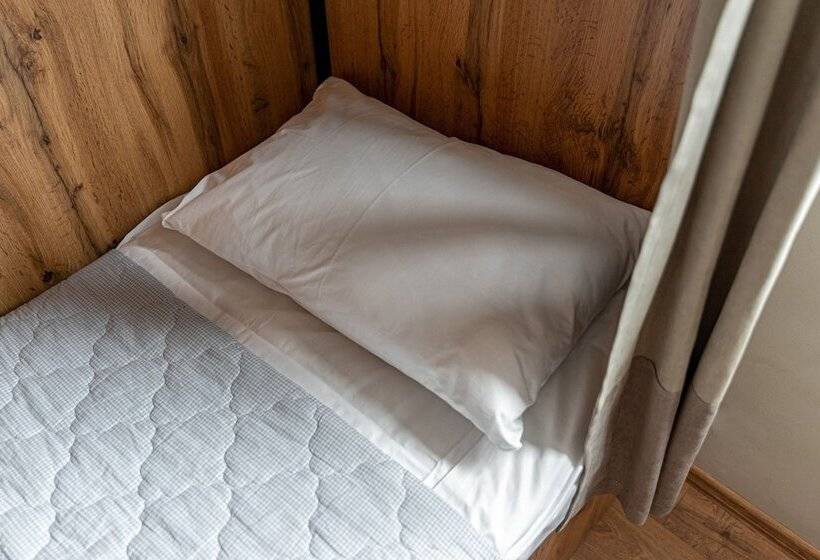 Tashayak Otel Hostel