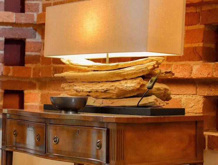 The Hyde Dovecote Kinver, Pet Friendly Holiday Let