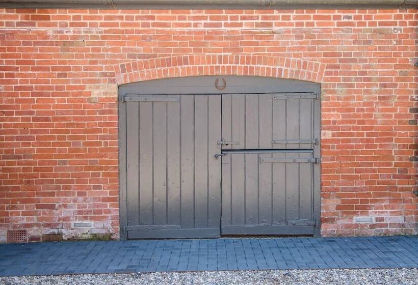 The Loose Box, Sudbourne