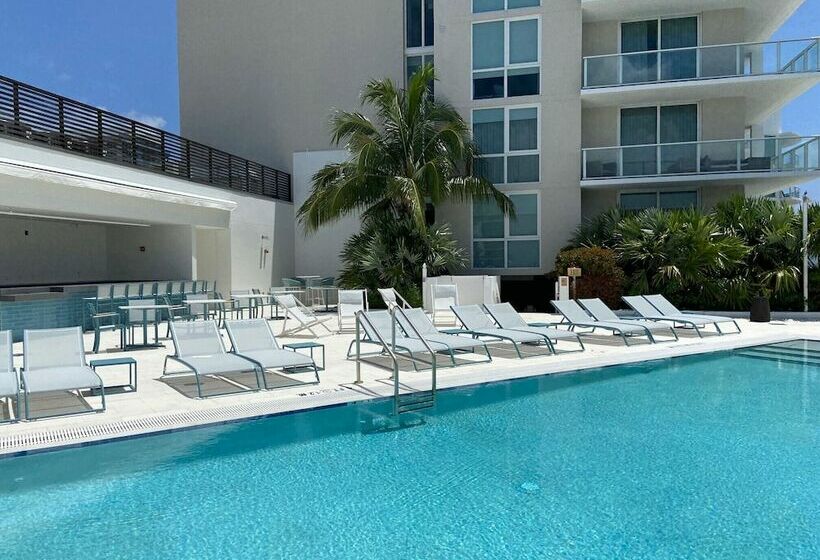 Tiffany House Condominium