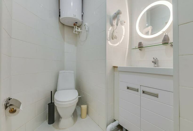 Travelto Fontanka 87