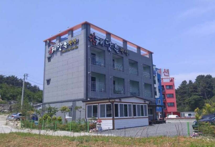 Ulsan Ganjeolgot Haedameun Pension
