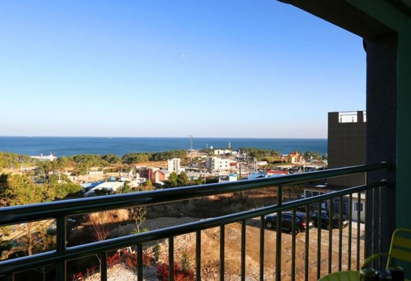 Ulsan Ganjeolgot Haedameun Pension