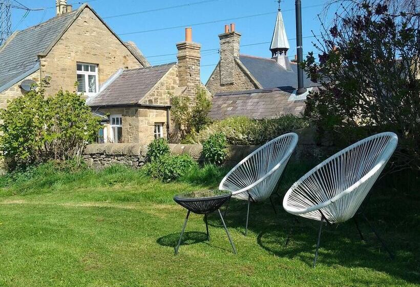 Unique Countryside Cottage Close To Sunderland