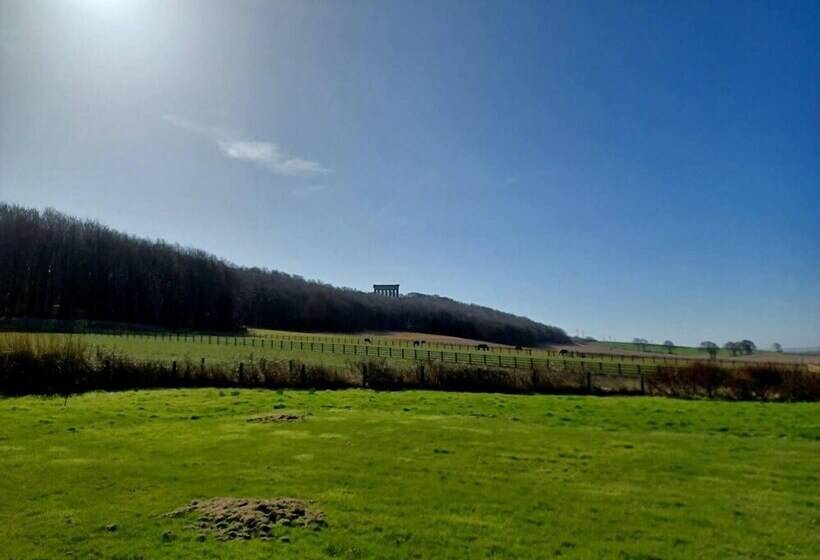 Unique Countryside Cottage Close To Sunderland