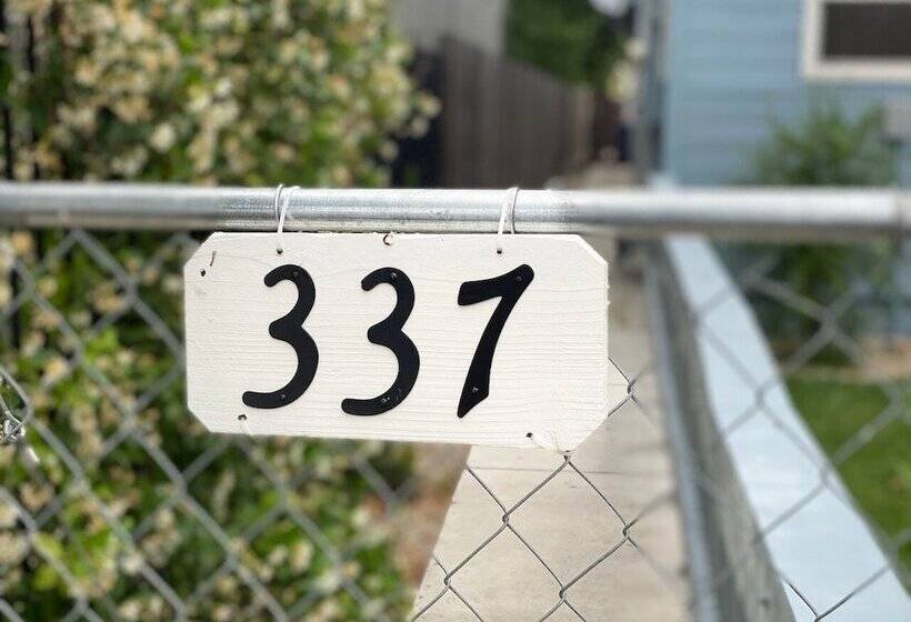 旅馆 Whole Family Barrette