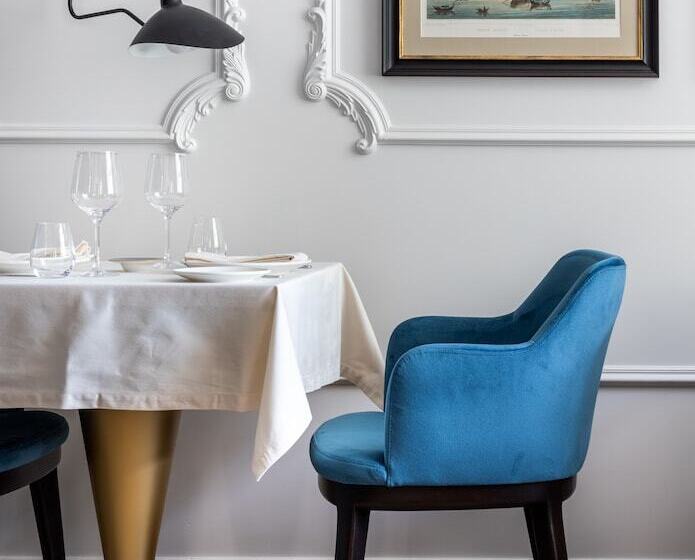 Zalkind Hotel Rooms&kitchen