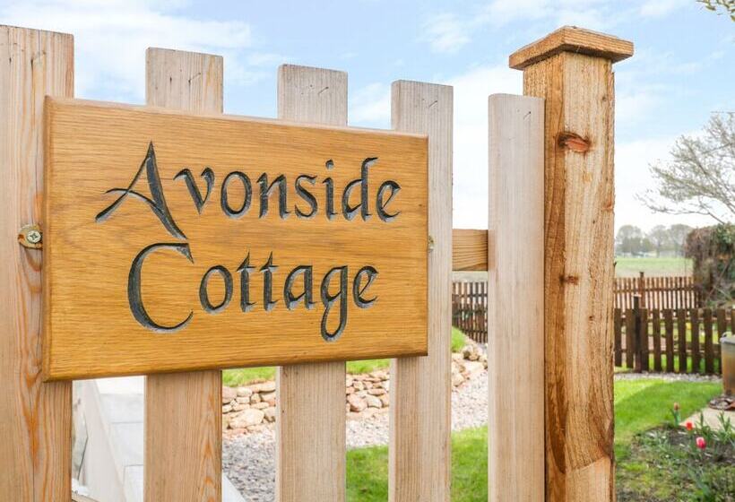 Avonside Cottage