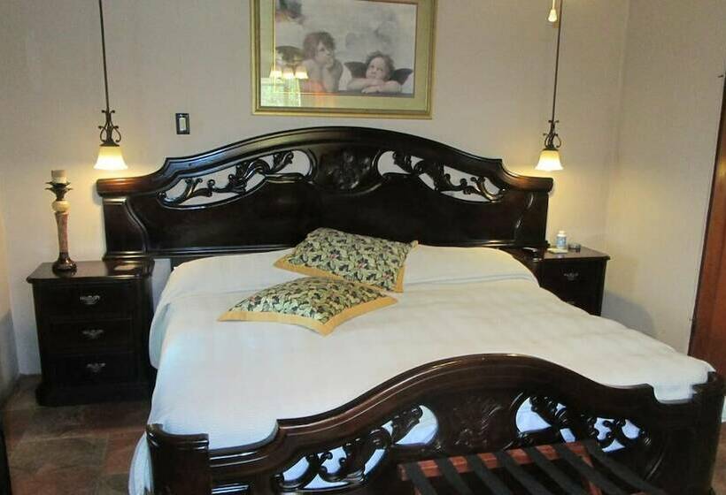 مبيت وإفطار Dobson Manor