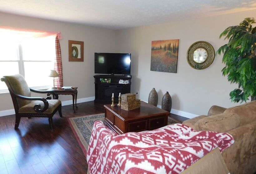 مبيت وإفطار Evonne S Sharing House