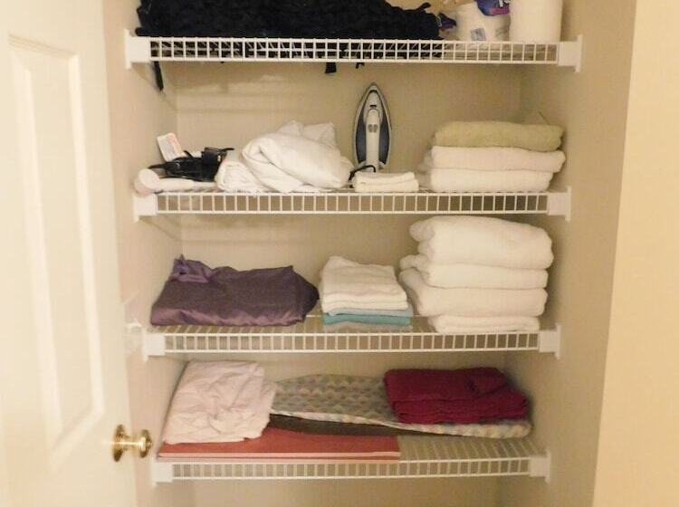 مبيت وإفطار Evonne S Sharing House