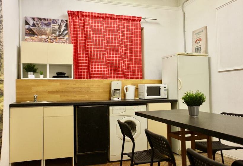 Bedandbike Loft Hostel