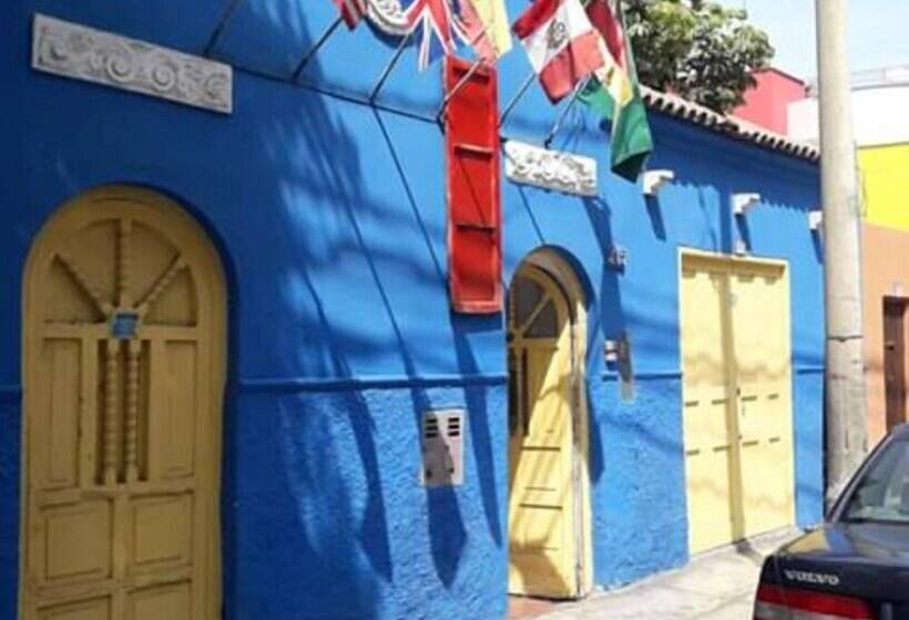 Blue House Backpackers Hostel