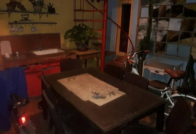 Blue House Backpackers Hostel